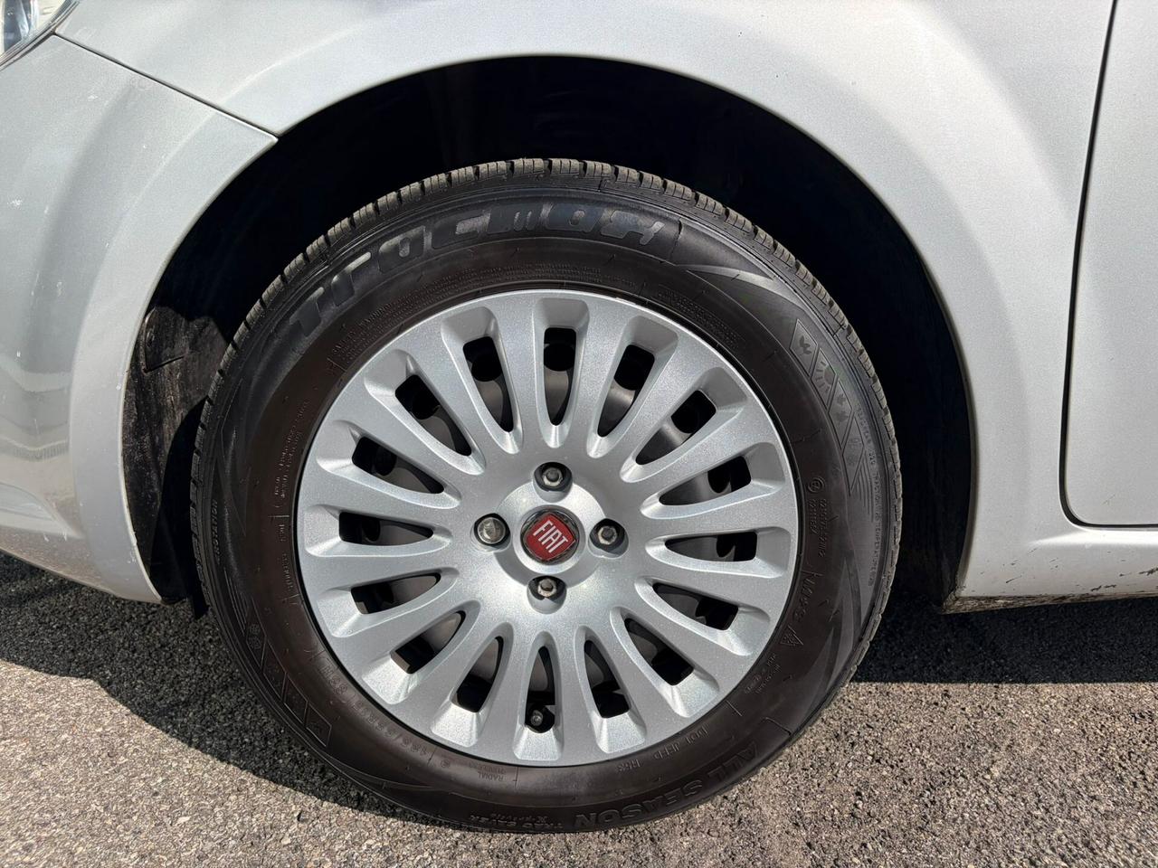 Fiat Punto 1.4 8V 5 porte Easypower Street