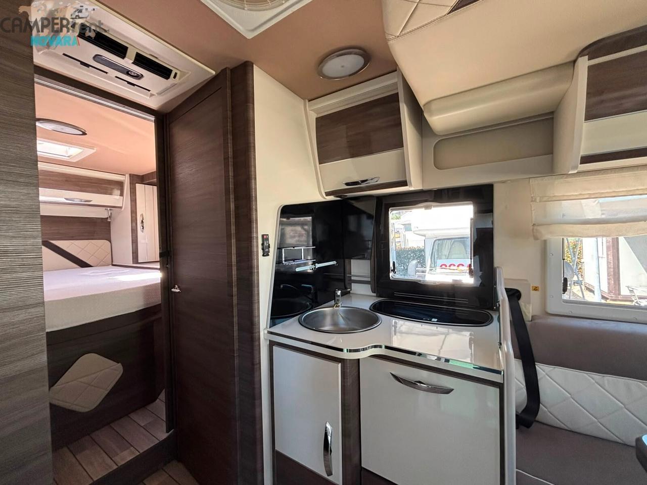 MCLOUIS MC4 881G - SEMINTEGRALE CON LETTO NAUTICO IN CODA