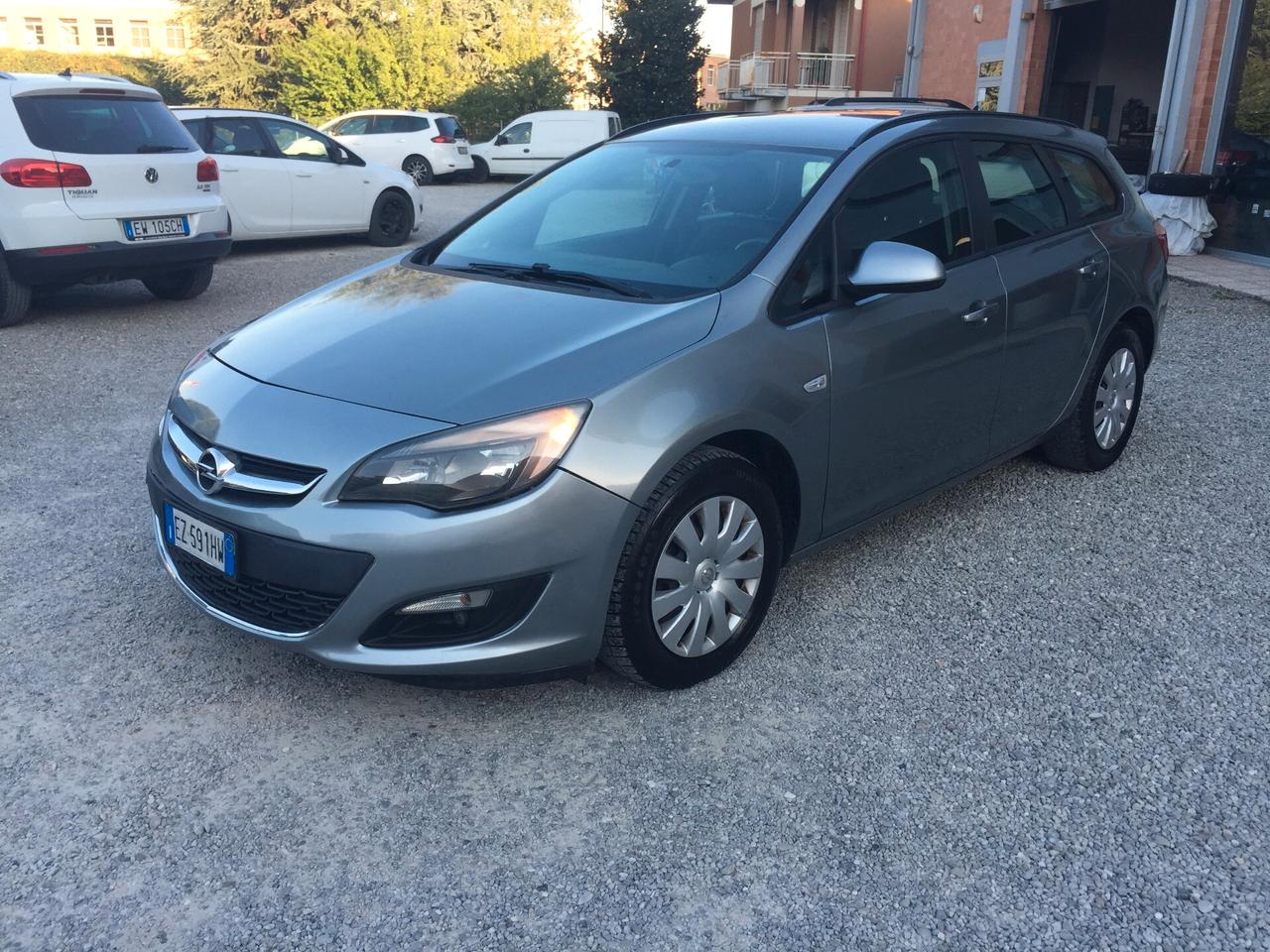 Opel Astra 1.6 CDTI EcoFLEX S&S 4 porte Elective