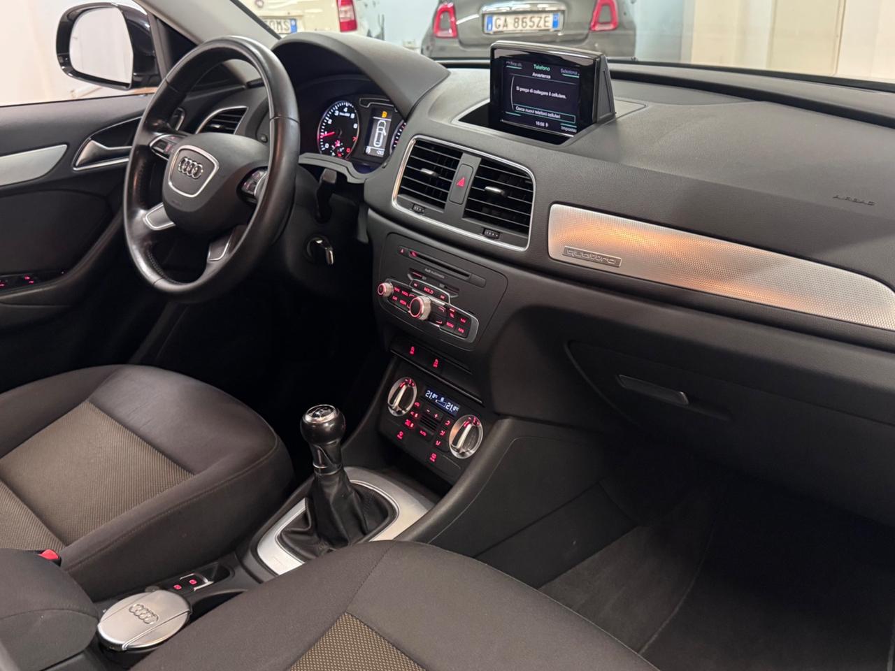 Audi Q3 2.0 TFSI 4x4-Navi-Tel-TagliandiFatture