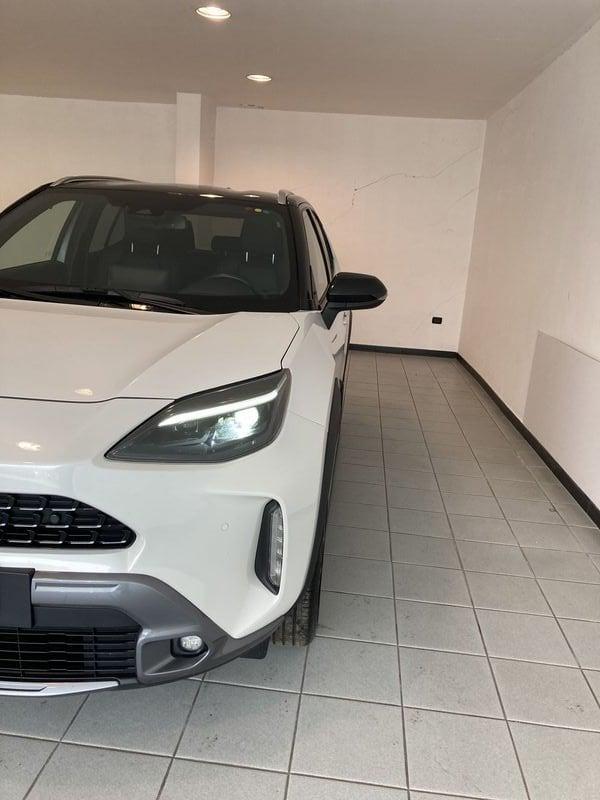 Toyota Yaris Cross 1.5H (116 CV) E-CVT Adventure