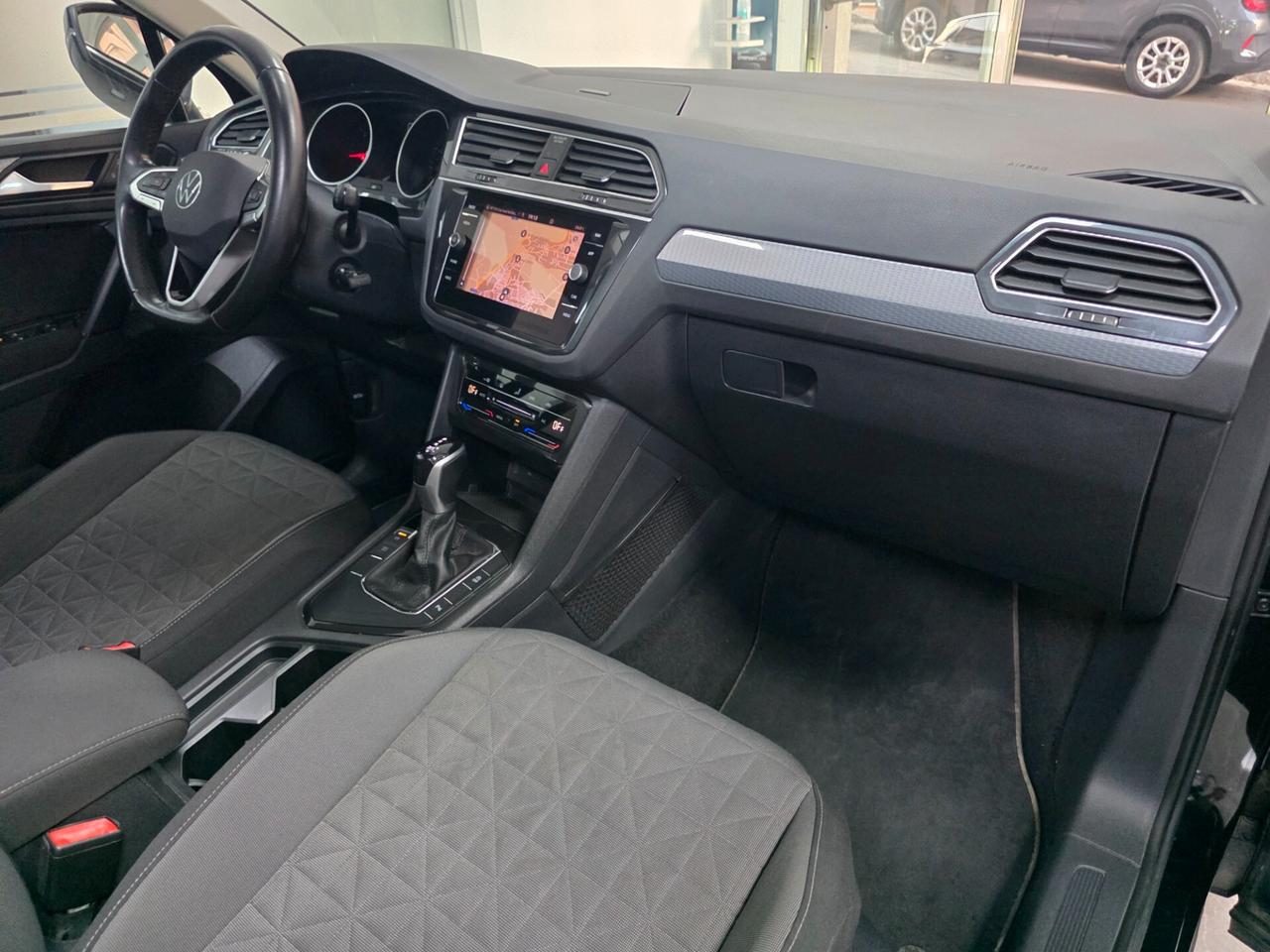 Volkswagen Tiguan 2.0 TDI 150 CV SCR DSG Elegance