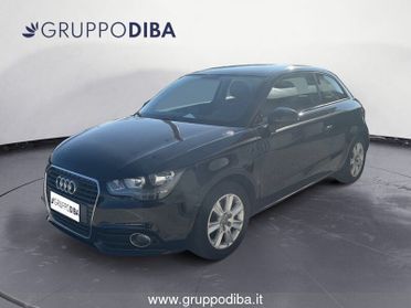 Audi A1 I 2010 3p Diesel 1.6 tdi Attraction c/clima 90cv