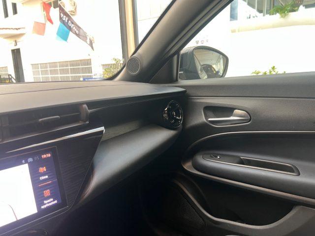 ALFA ROMEO Junior 156 CV BEV Intensa da e229,00 mensili