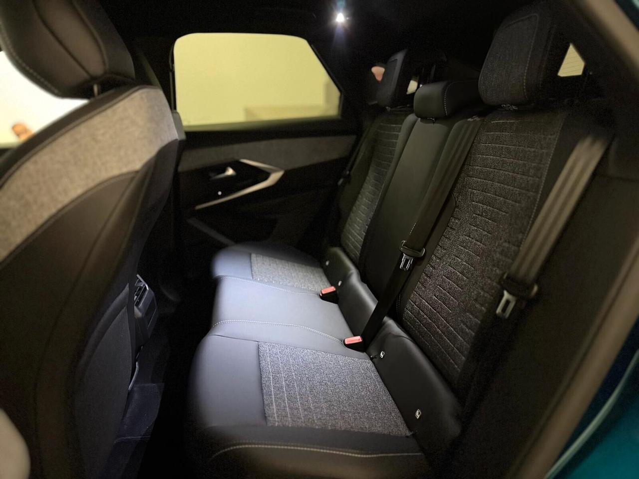 Peugeot 3008 Hybrid 136 e-DCS6 Allure