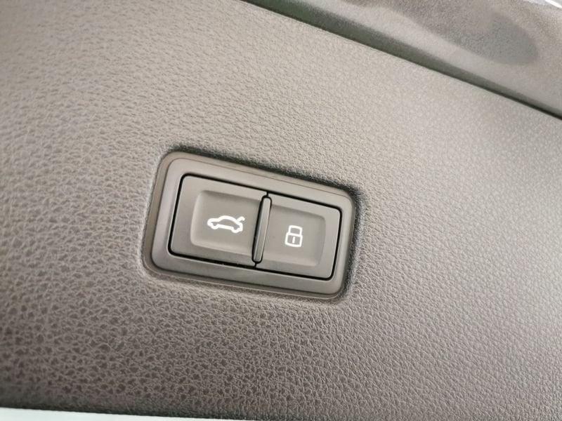 Audi Q8 3.0 tfsi e S line edition quattro 394cv tiptronic