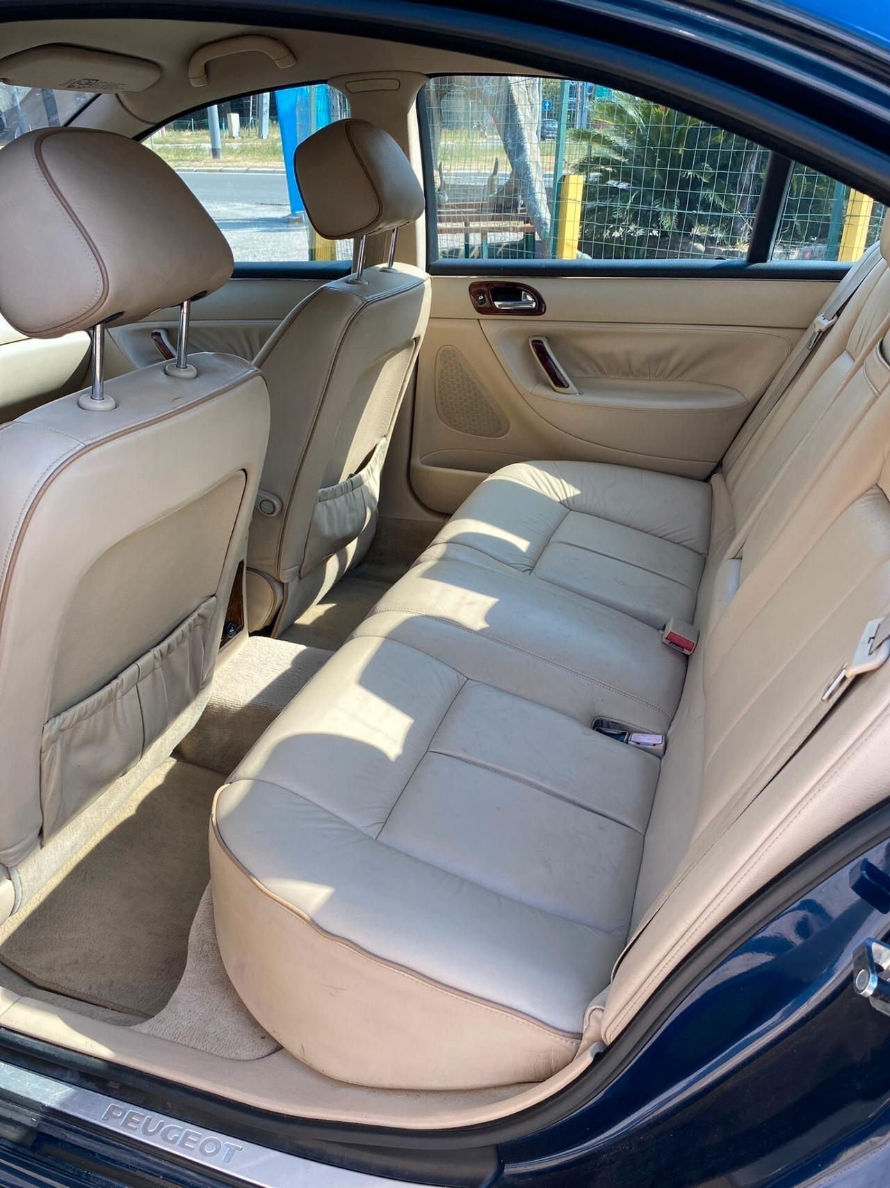 Peugeot 607 2.7 V6 SOLO PER RICAMBI !!