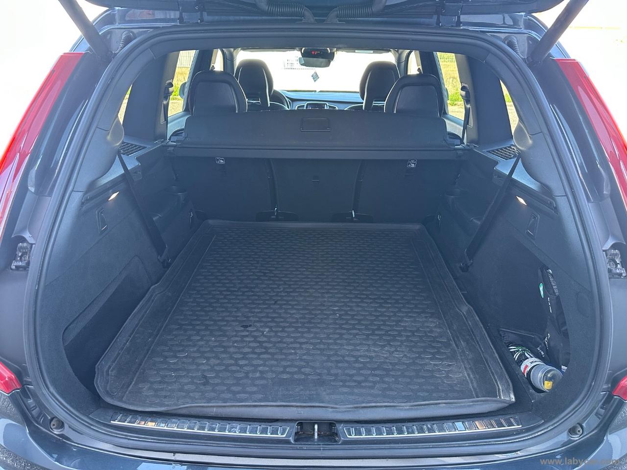 VOLVO XC90 D4 Geartronic 7 posti R-design