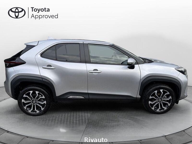 Toyota Yaris Cross 1.5H (116 CV) E-CVT Trend