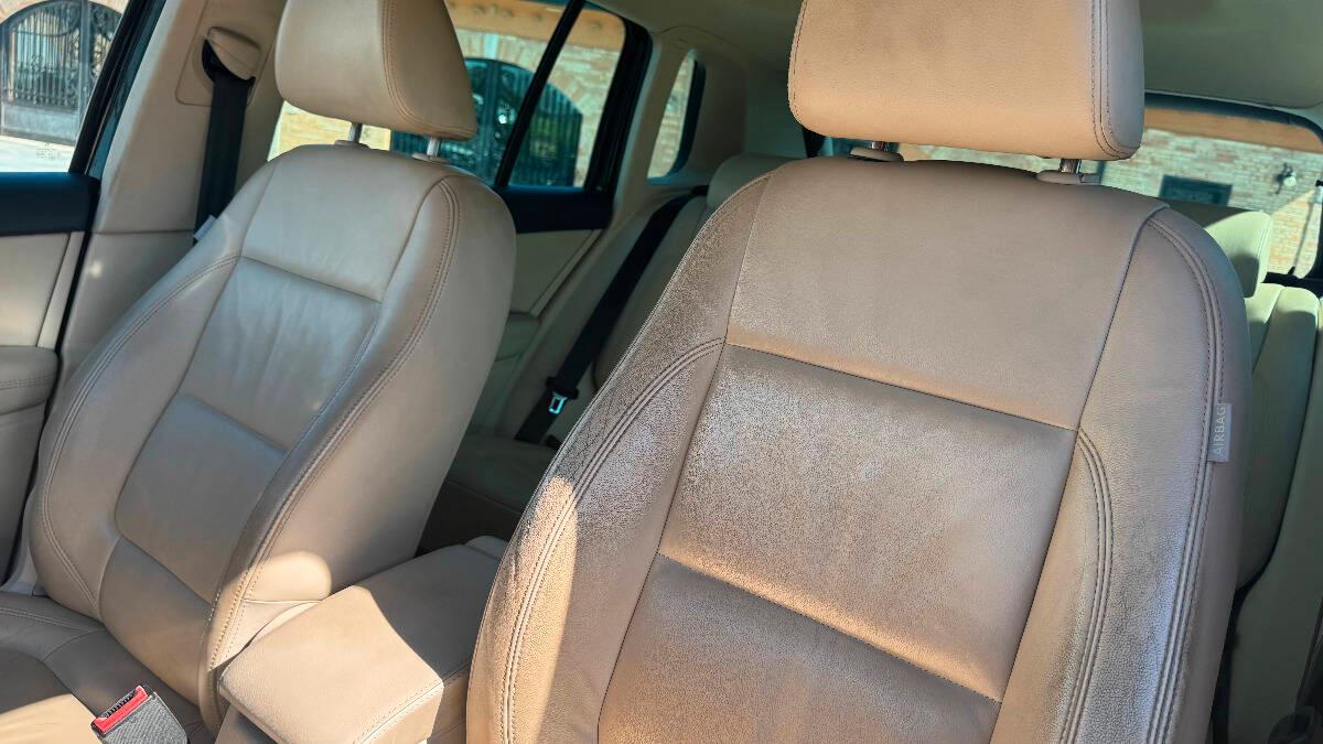Volkswagen Tiguan 2.0 tdi Sport&Style 4motion