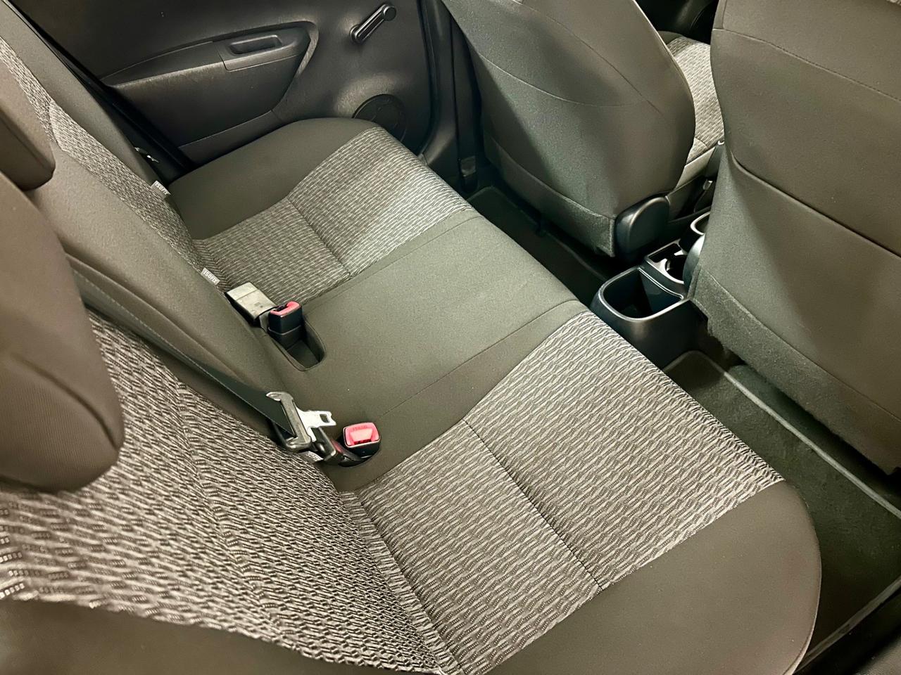 Toyota Yaris 1.0 5 porte Lounge