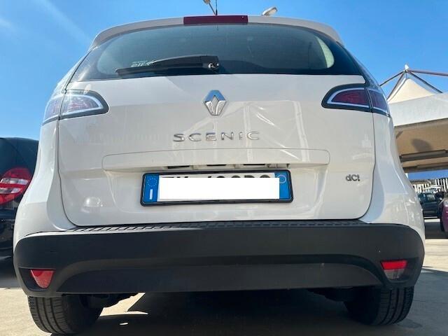 RENAULT SCENIC X- MOOD 1,5 DIESEL NAVIGATORE...