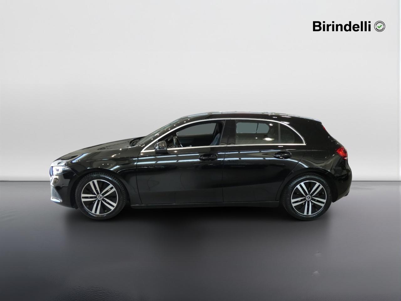 Mercedes-Benz Classe A (W177) - A 180 d Automatic Business
