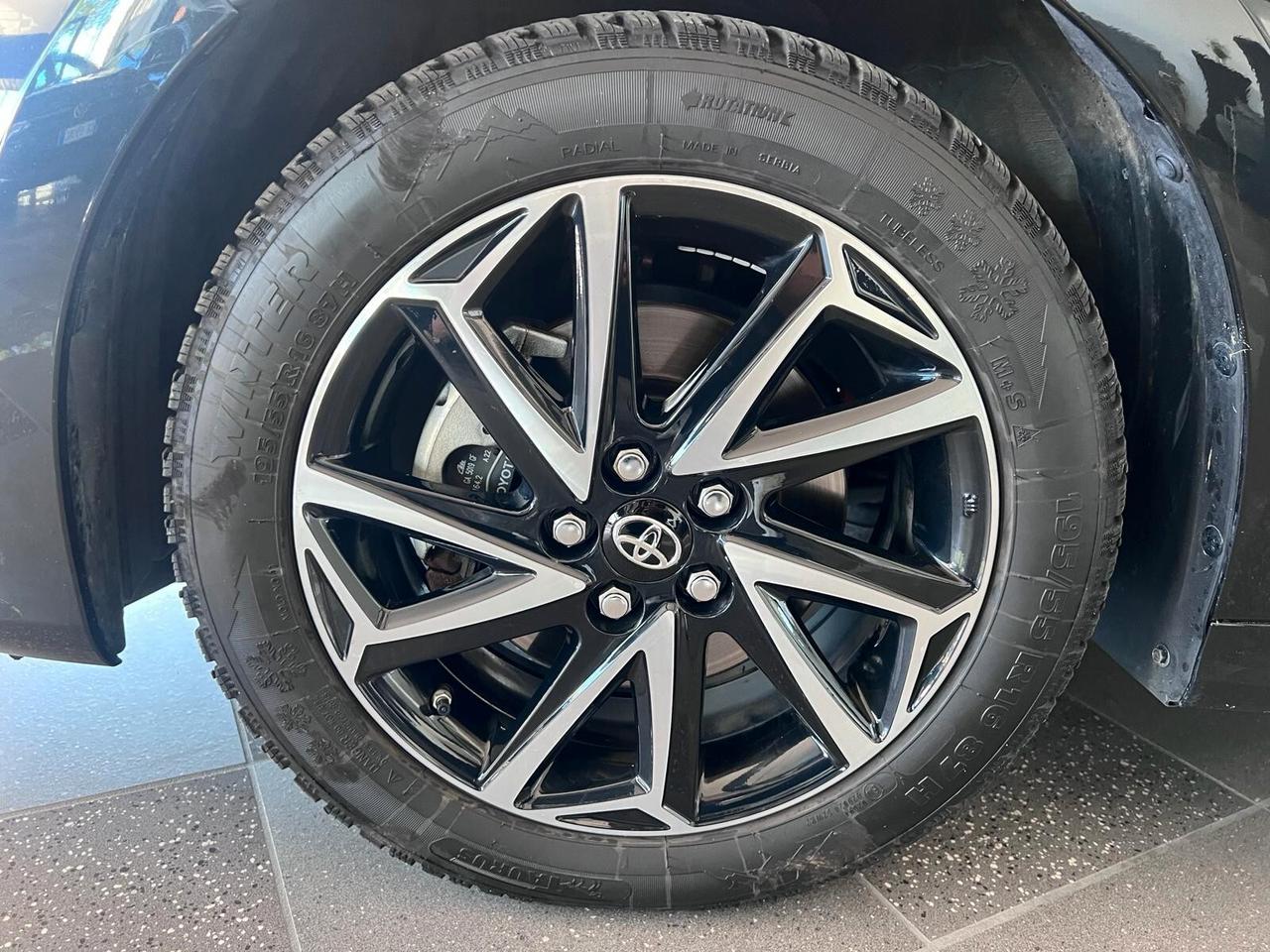 Toyota Yaris 1.5 Hybrid 5 porte GR Sport