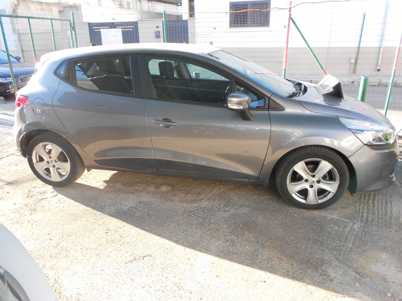 Renault Clio 1.5 dCi 8V 75CV 5 porte Live