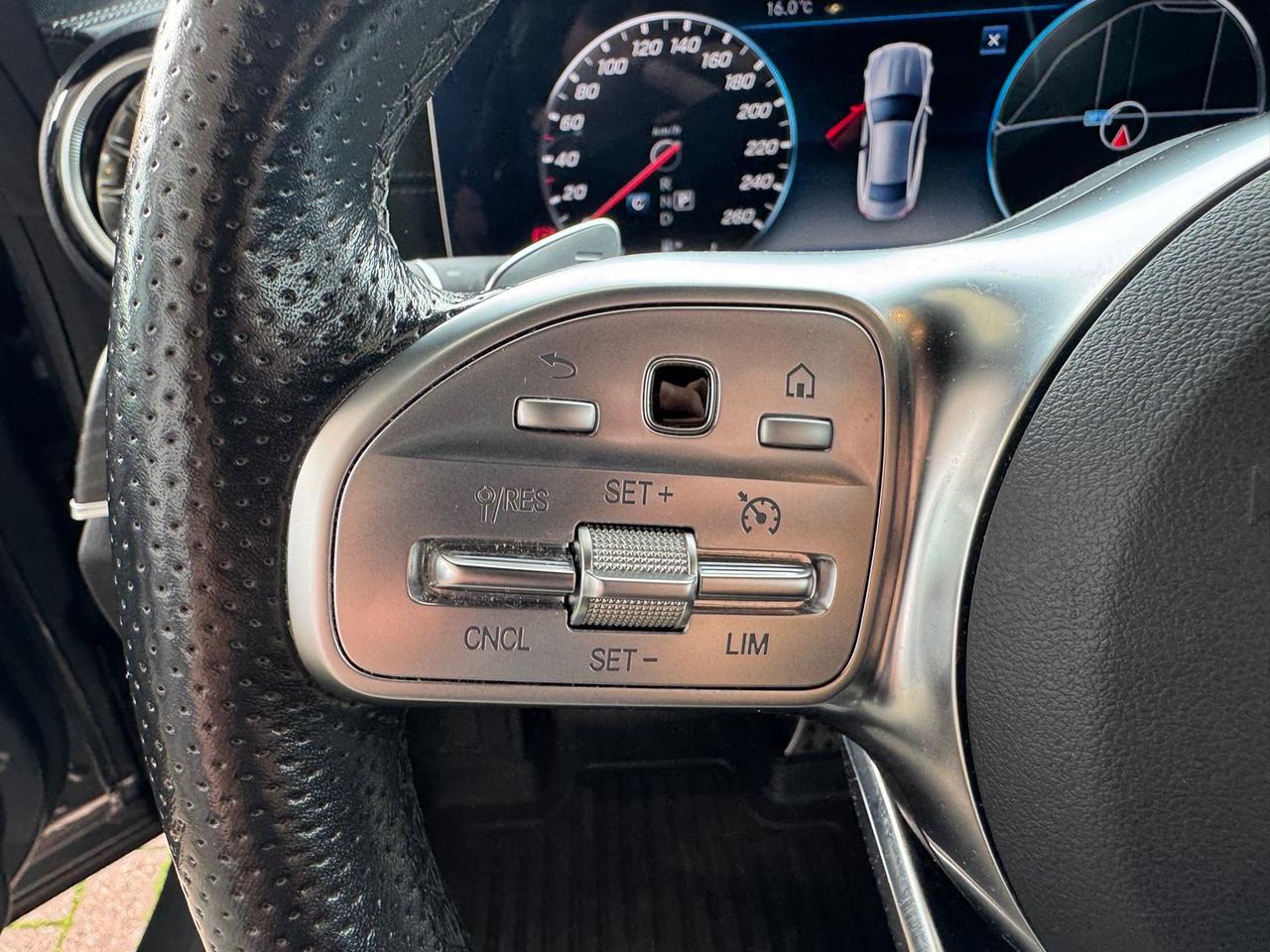 Mercedes-Benz E 220 Premium Plus E 220 D #9679