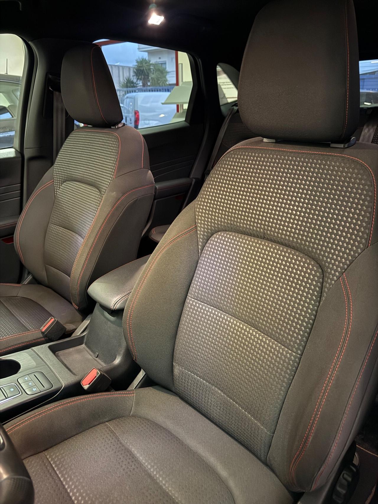 Ford Kuga 1.5 EcoBlue 120 CV aut. 2WD ST-Line X