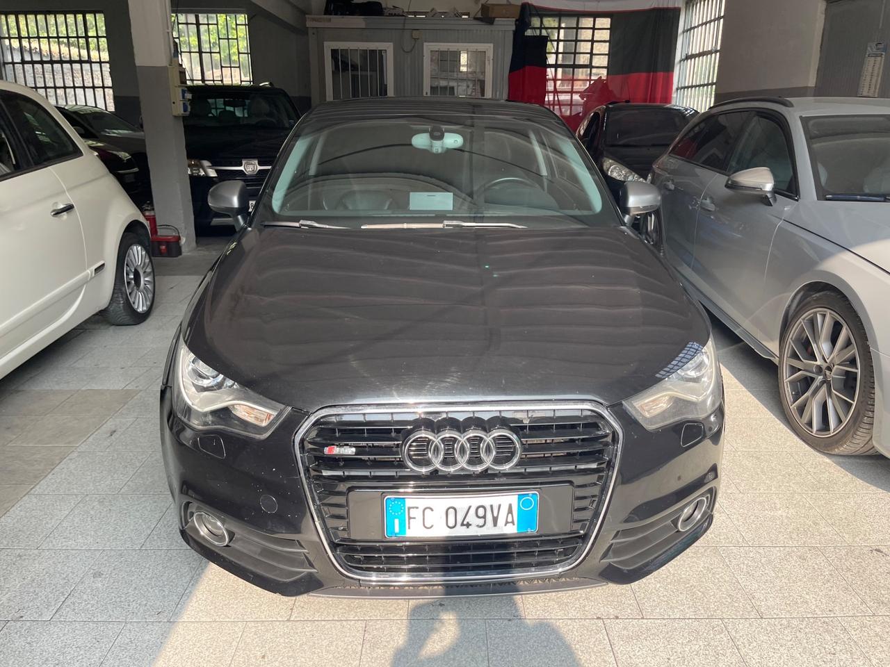 Audi A1-S1 1.6 TDI 105 CV Ambition