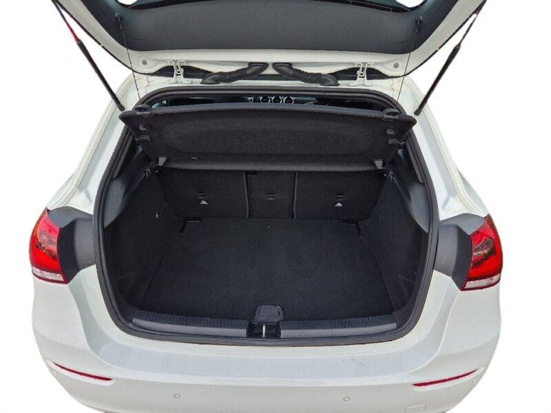 Mercedes-Benz Classe A A 200 d Automatic 4Matic Business