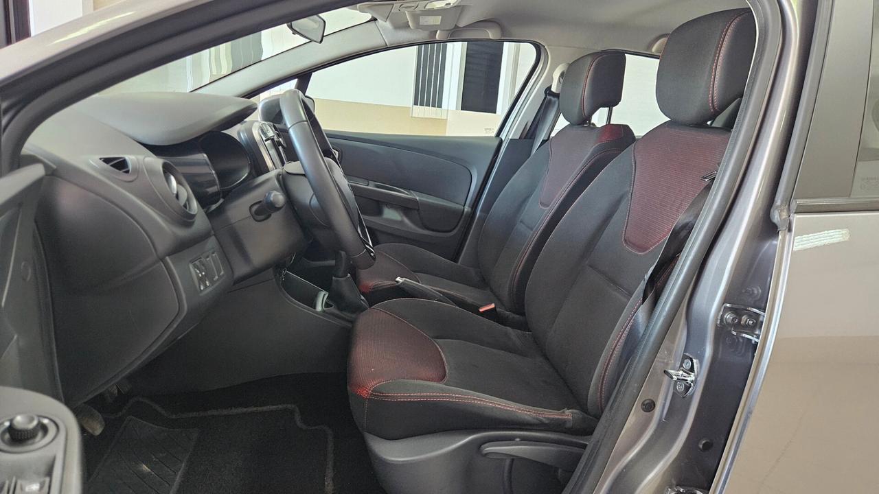 Renault Clio 1.5 dCi 8V 75CV 5 porte Costume National