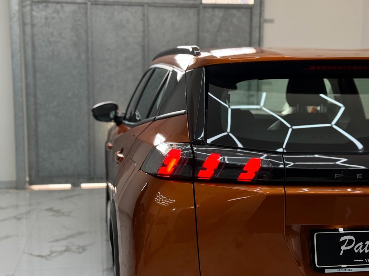 Peugeot 2008 BlueHDi 130 S&S EAT8 Allure Navi Pack