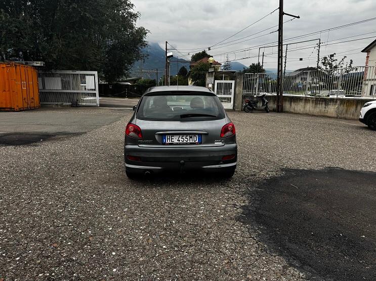 Peugeot 206 Plus 1.4 HDi 70CV 5p. Energie