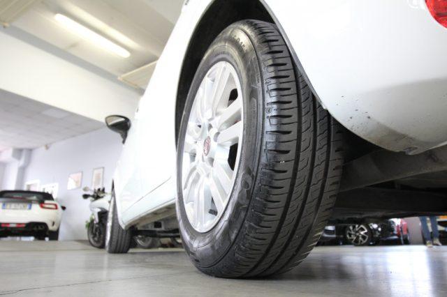 FIAT Punto 1.4 8V 5 porte Easypower Lounge
