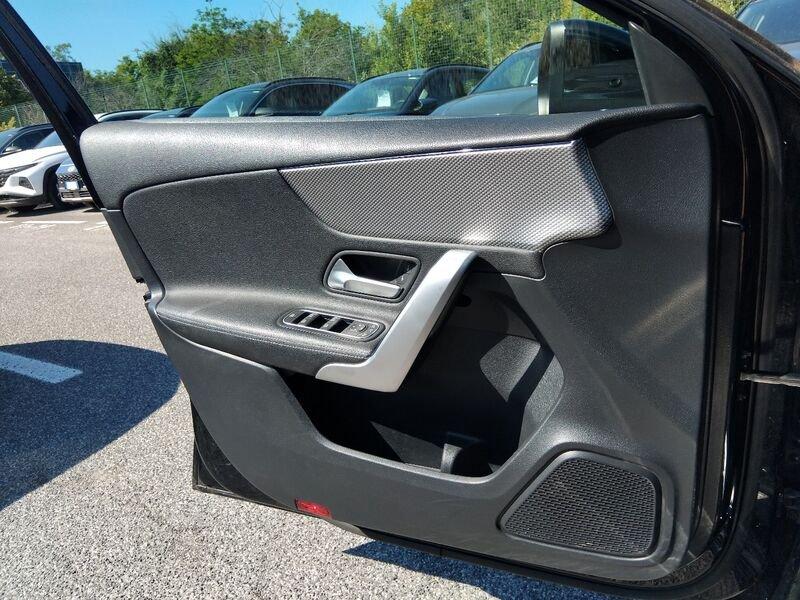 Mercedes-Benz Classe A - W177 A 180 d Sport auto