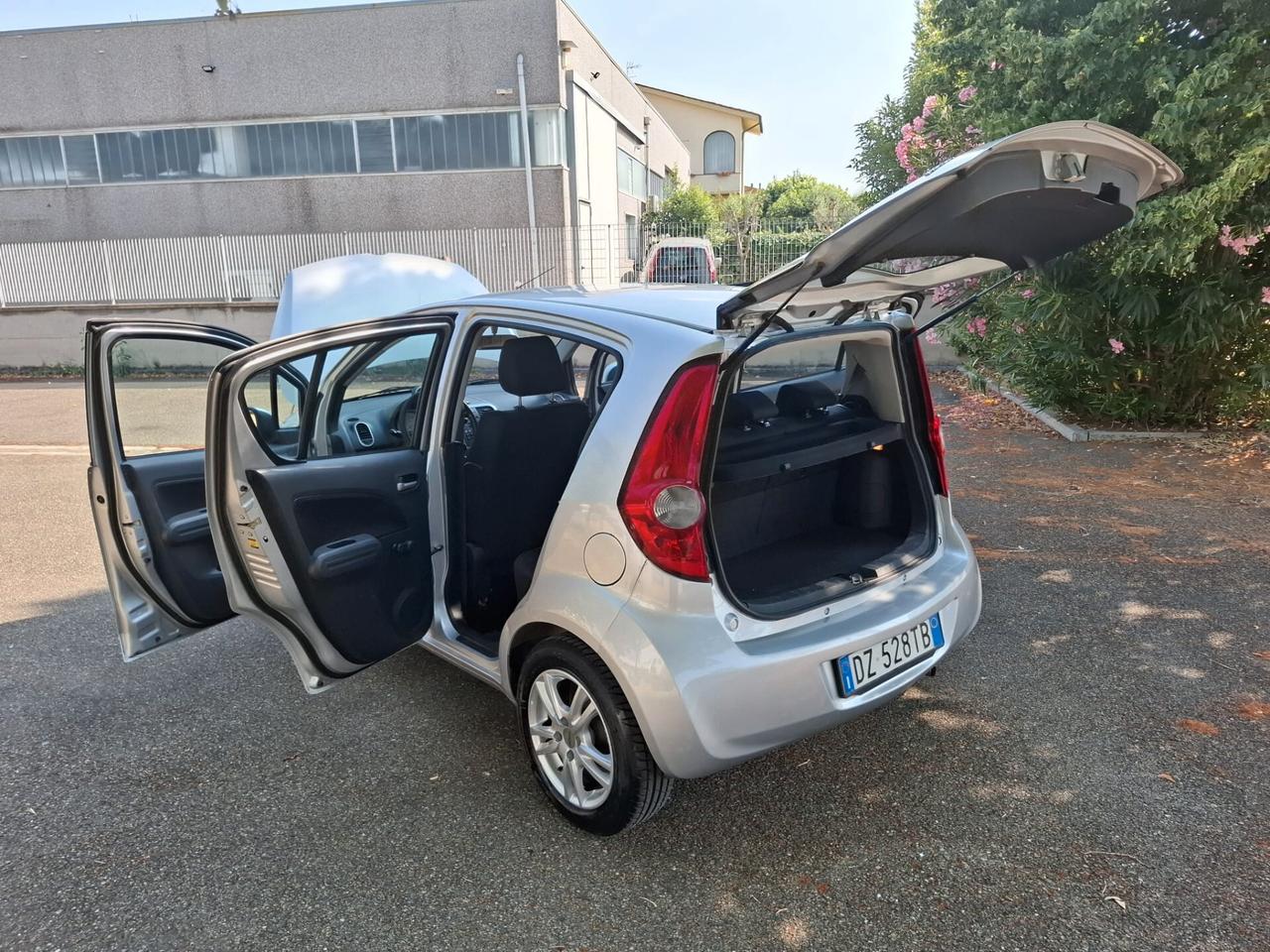 Opel Agila 1.2 SOLO 99.000 KM PER NEOPATENTATI
