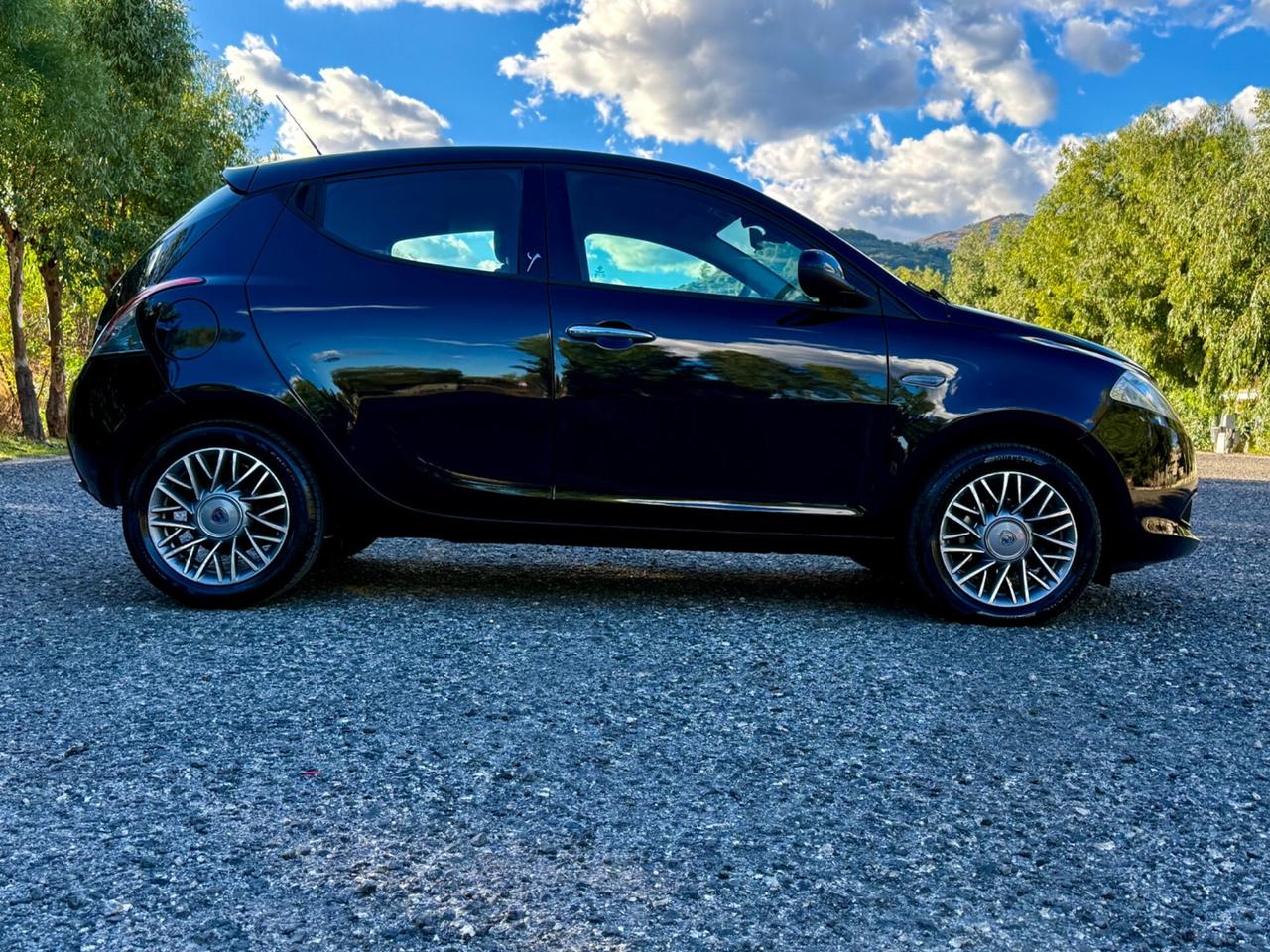 LANCIA YPSILON 1.3 MJT 16V 95 CV S&S GOLD