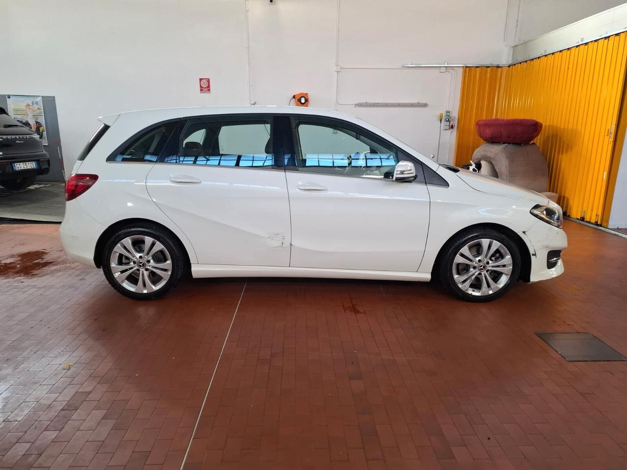 Mercedes-benz B 250 Premium