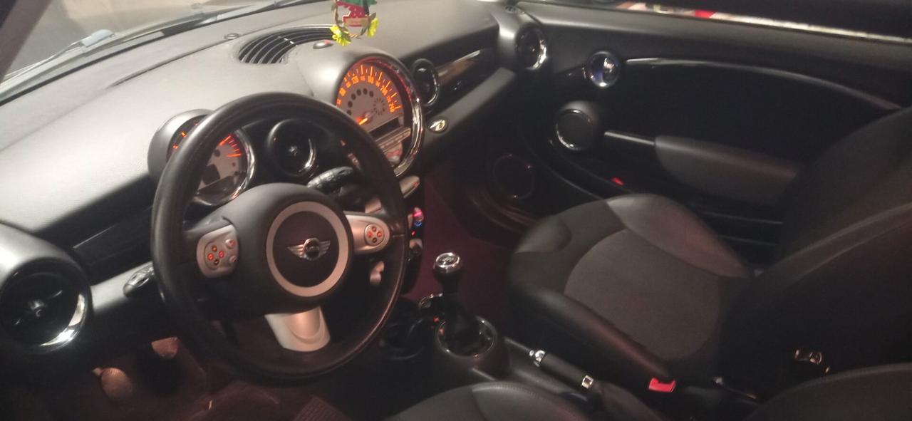 Mini Cooper D 1,6 Diesel