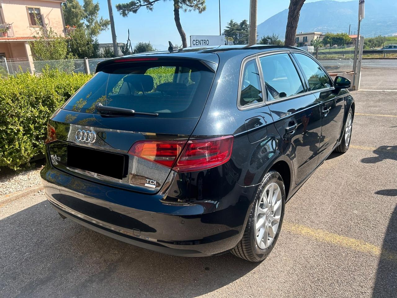 Audi A3 1.6 TDI Attraction