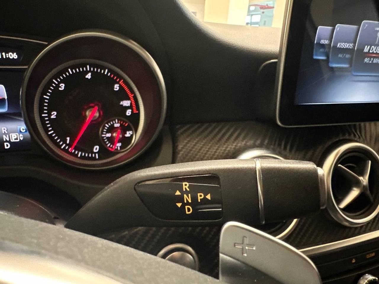 Mercedes-Benz Classe A (W176) - A 200 d Automatic 4Matic Premium