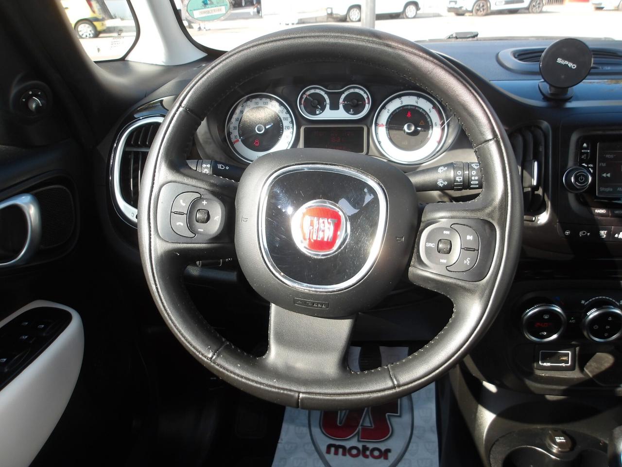 FIAT 500L 1.6 MTJ-NAVI-2016