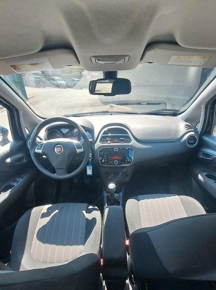 Fiat Punto 1.3 MJT II - 2018 - 52.300 km