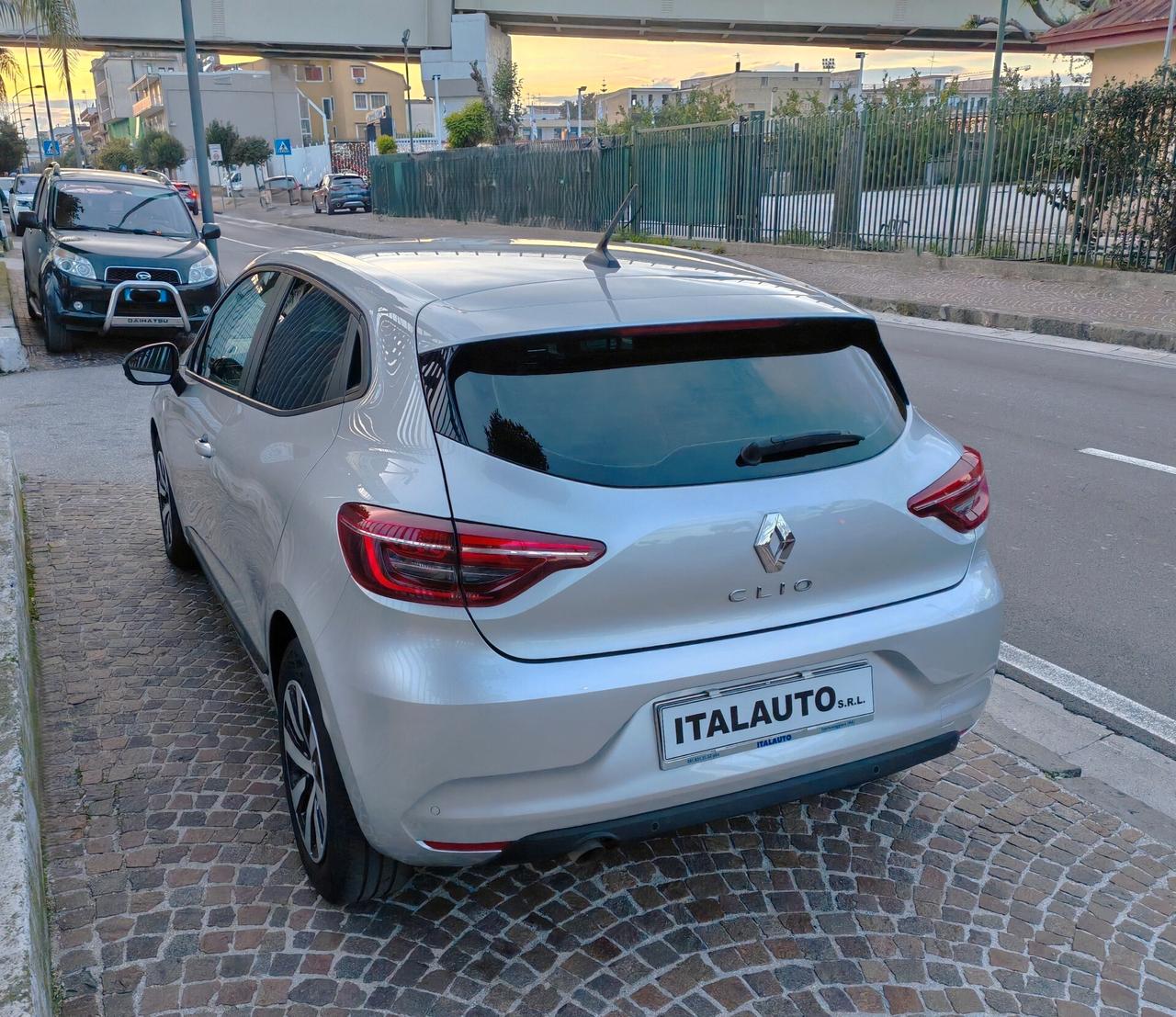 Renault Clio TCe 90 CV 5 porte Equilibre