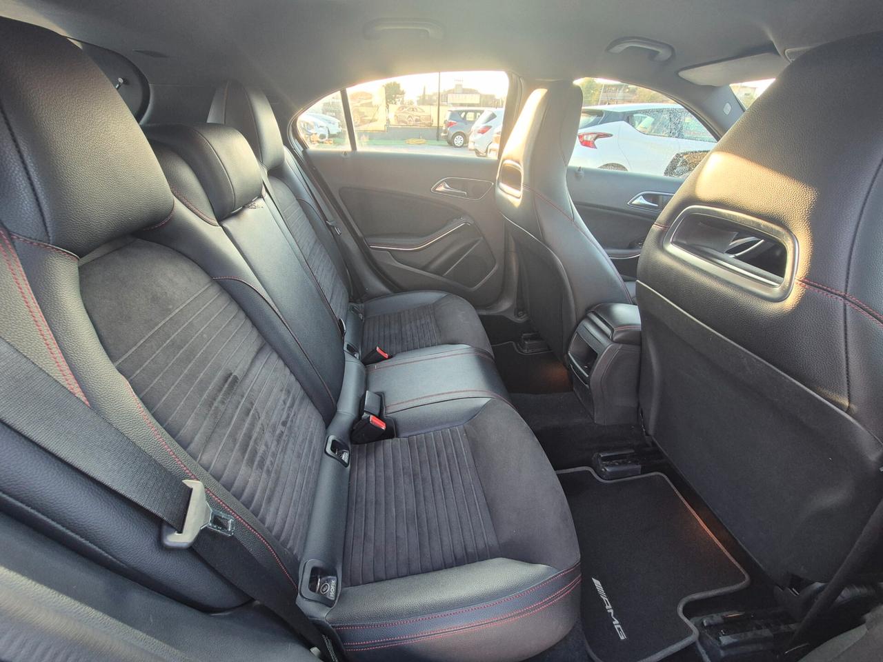 Mercedes-benz A 180 d AMG Premium