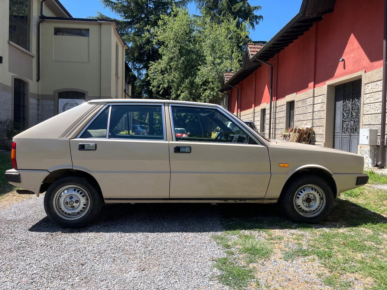 Lancia Delta 1.3