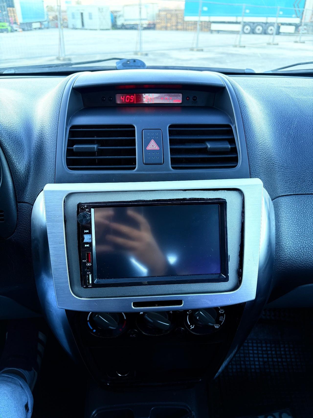 Suzuki SX4 1.9 DDiS 4WD Outdoor Line