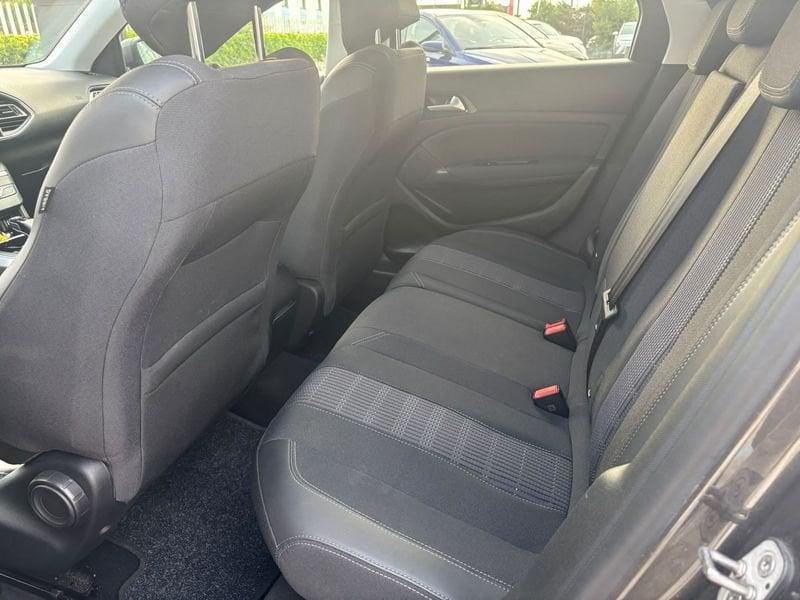 Peugeot 308 Allure PureTech 130cv EAT8 S&S aut.
