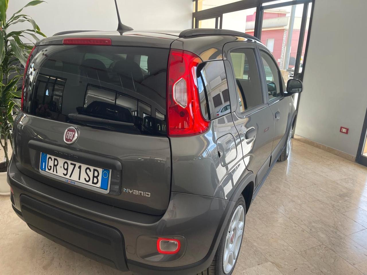 Fiat Panda 1.0 FireFly S&S Hybrid Pandina