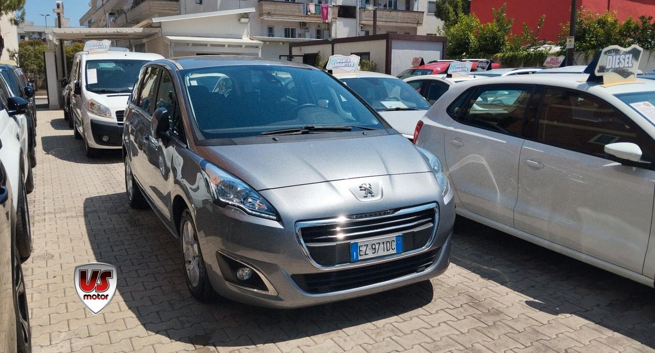 PEUGEOT 5008 1.5 HDI 7 POSTI -GARANZIA FULL