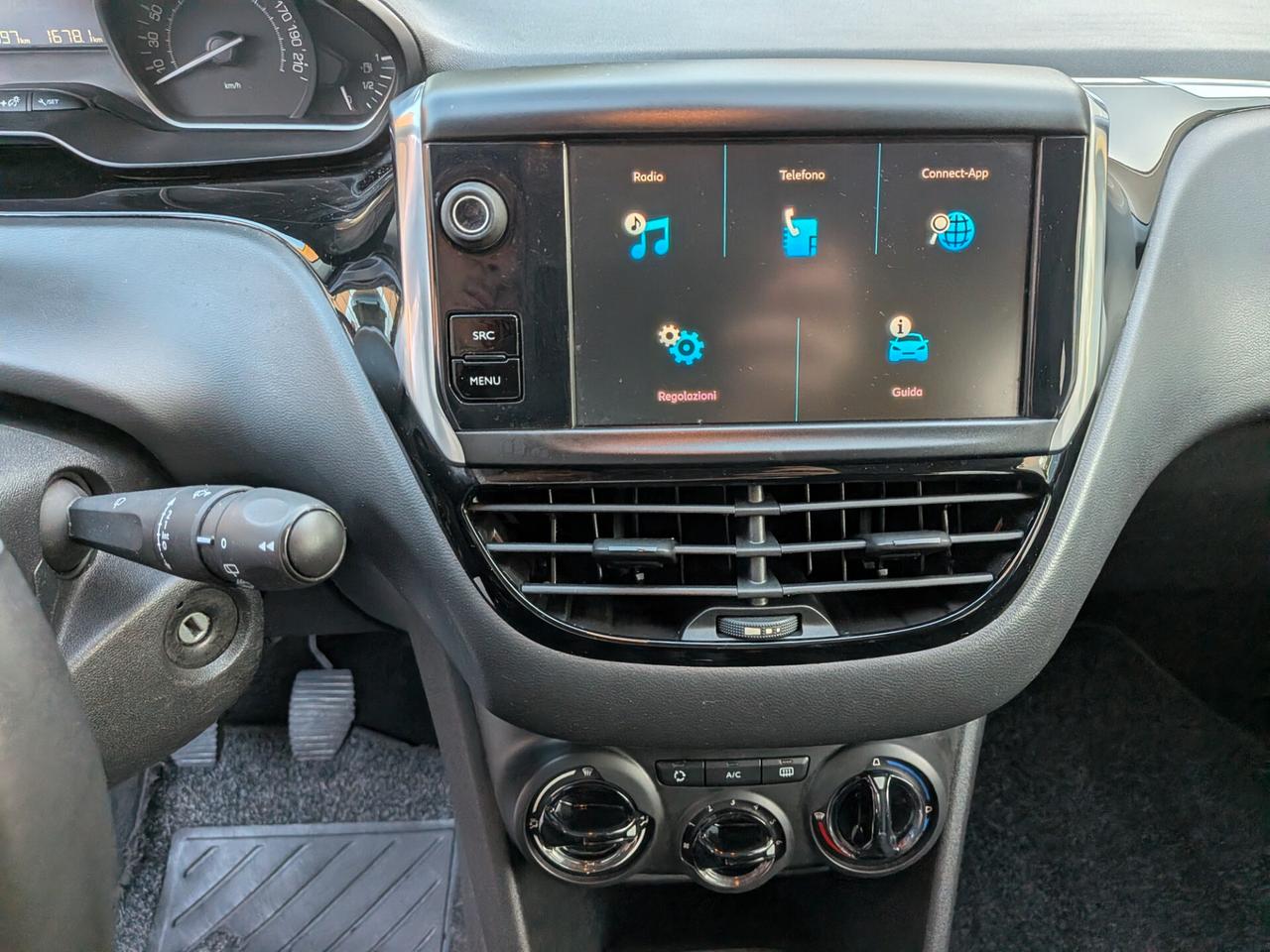 Peugeot 208 1.2 83 CV Allure
