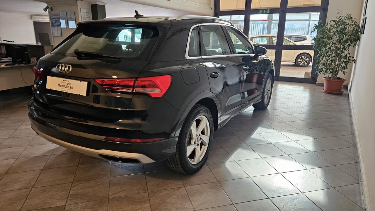 Audi Q3 35 TDI S tronic Business Advanced