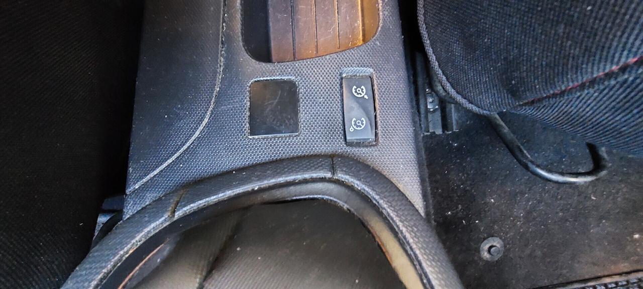 CLIO 1,2 GPL DI SERIE SCADENZA BOMBOLE NEL 2035-X NEOPATENTATI IMPECCABILE FULL