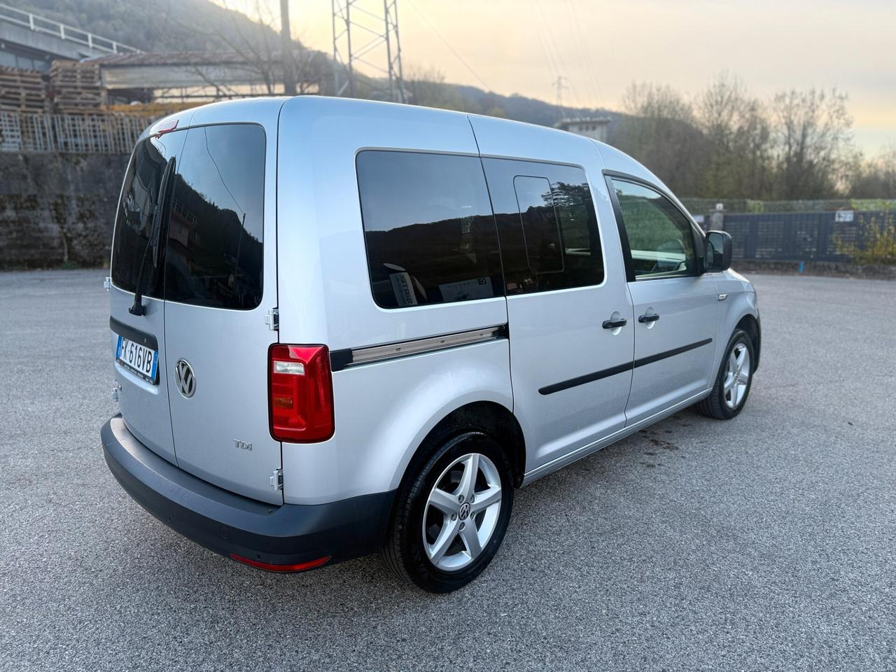 Volkswagen Caddy 2.0 Tdi SCR 102cv EURO6