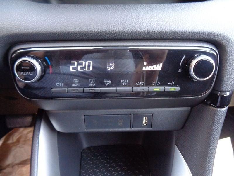 Toyota Yaris Yaris 1.5h Business