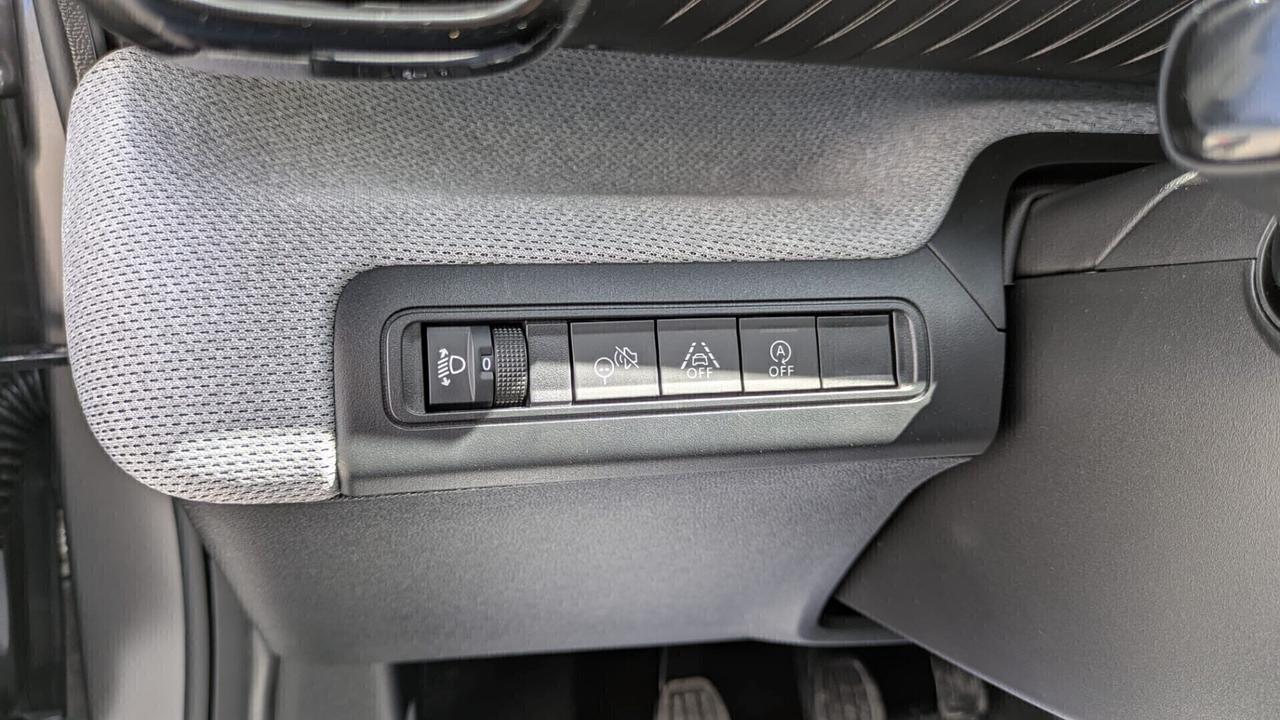 Citroen C3 Turbo 100 MAX km 0