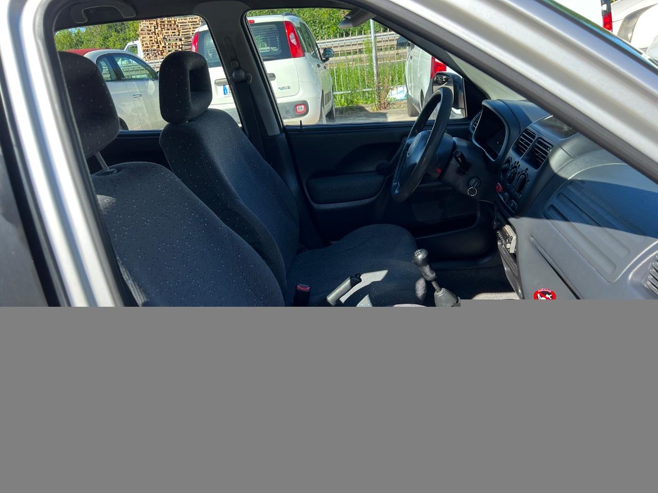 SUZUKI Ignis 1.3i 16V GL GPL